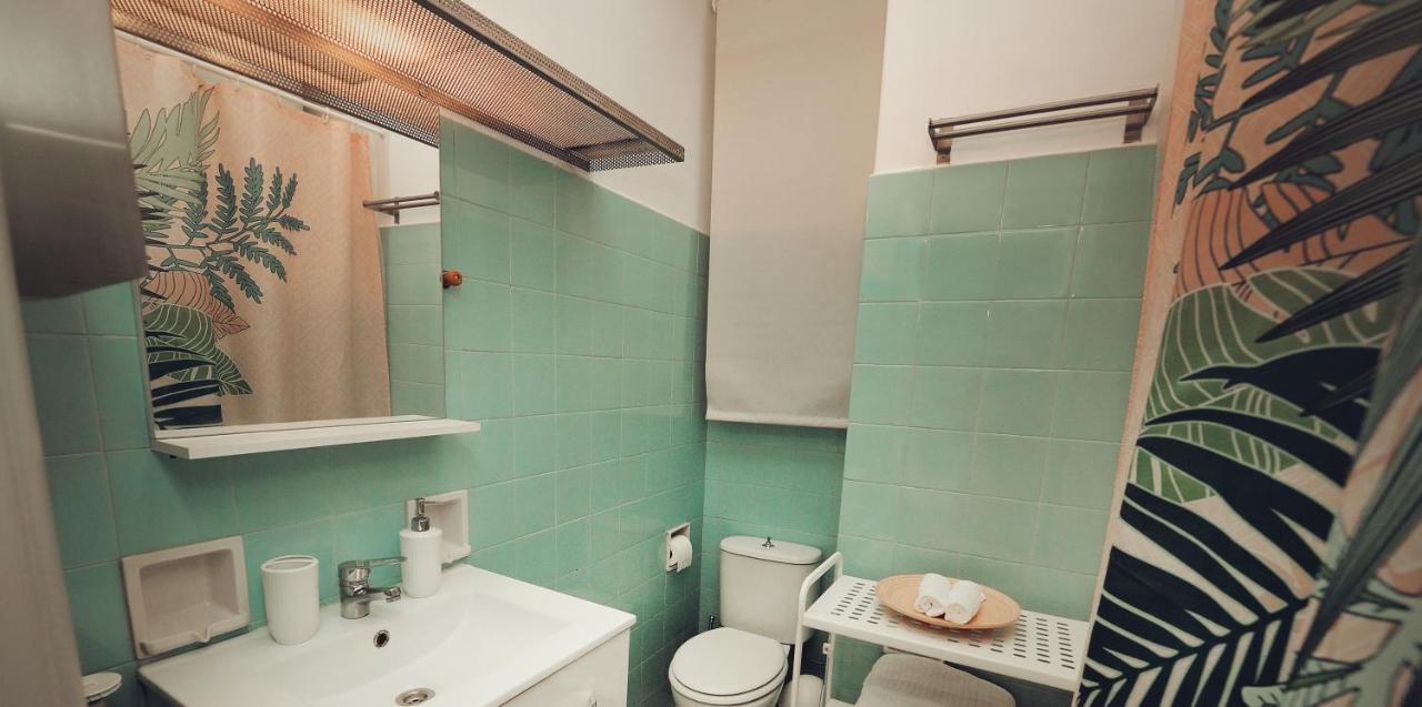 Kolonaki, Karneadou Apartment Athens Ngoại thất bức ảnh
